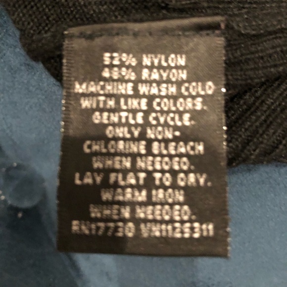 MOSSIMO Vintage Black V-Neck Soft Pullover Sweater Medium M - Picture 5 of 6